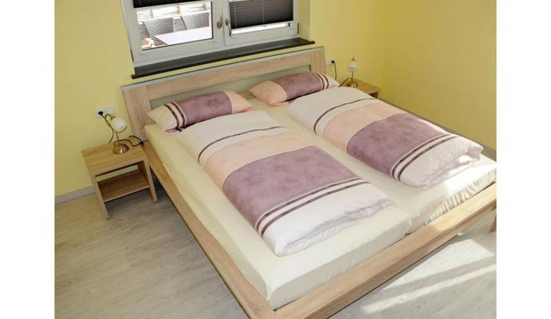 Caseti 5_ Ferienwohnungen _ Rothen Oberdachstetten ภายนอก รูปภาพ